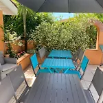 Domaine Des Deux Rivieres Oda ve Kahvaltı *