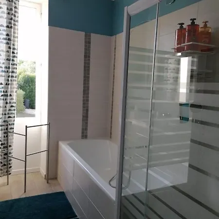 Domaine Des Deux Rivieres Bed & Breakfast