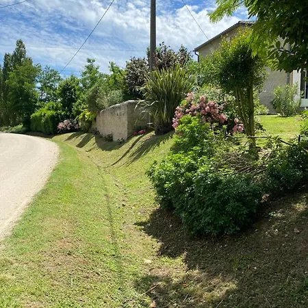 Domaine Des Deux Rivieres Bed & Breakfast