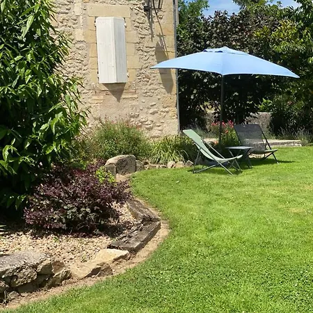 Domaine Des Deux Rivieres Bed and Breakfast