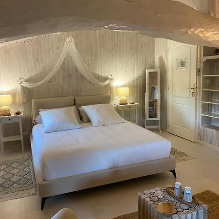 Domaine Des Deux Rivieres