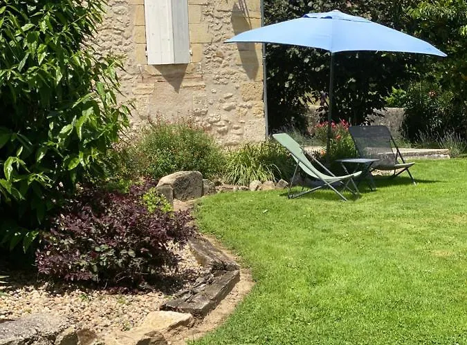 Domaine Des Deux Rivieres Frühstückspension